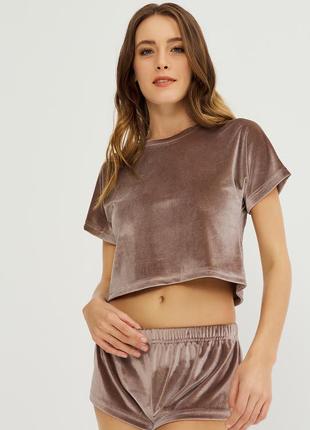 Велюрова піжама