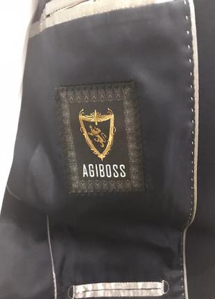 Костюм випускний