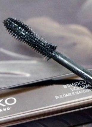 Тушь для ресниц kiko milano standout volume buildable mascara4 фото