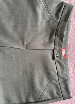 Чорні брюки зі стрілками 2