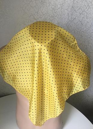 Тончайший шелковый платок 44*44