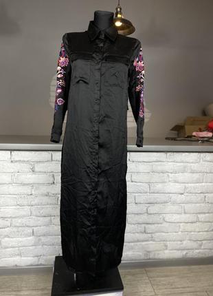 Чорне плаття сорочка з вишитими рукавами чёрное платье сорочка длинное с вышитыми рубашка
