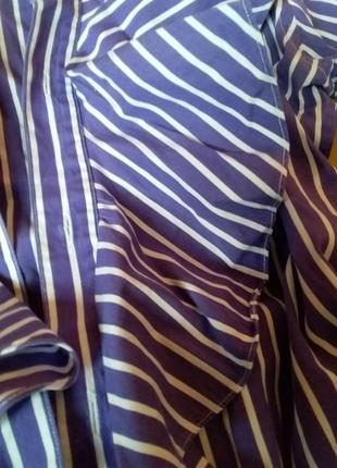 Красивая рубашка в фиолетовую полоску с рюшами обораками2 фото