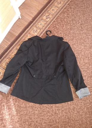 Жакет, ветровка, куртка  по плечам 43 см, рукава 3/4, по талії 50 см2 фото