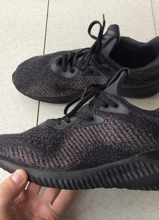 Кроссовки adidas alphabounce