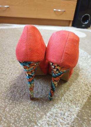Женские туфли на высоком каблуке new look р-р 395 фото