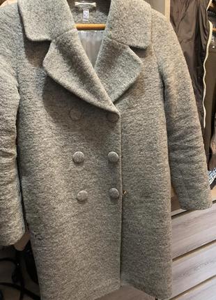 Продам шерстяное пальто samange