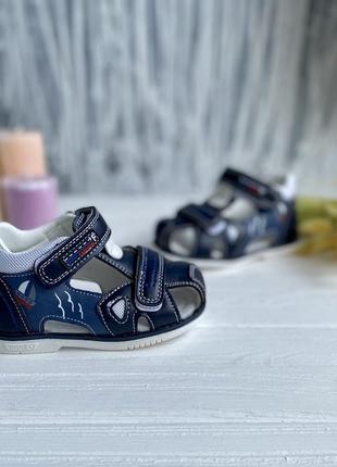 Босоножки , сандали для мальчика каблук томаса3 фото