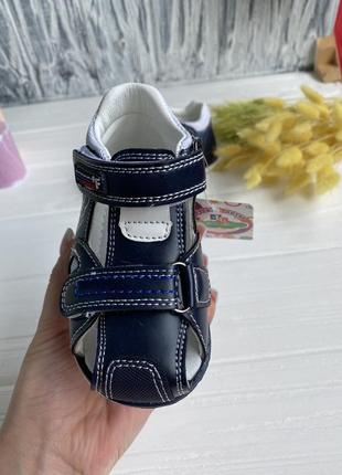 Босоножки , сандали для мальчика каблук томаса4 фото