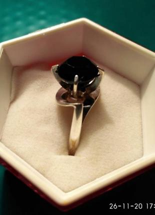 Серебряное кольцо  с обсидианом и голубым  цирконом4 фото