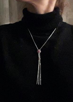 Подвеска с красными стразами