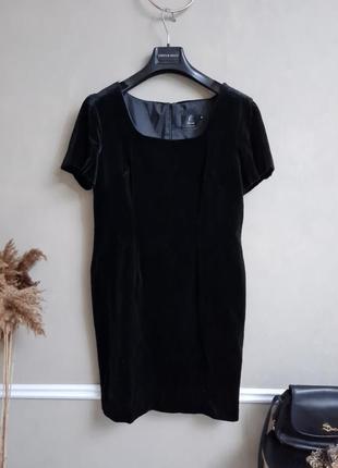 Велюрова сукня