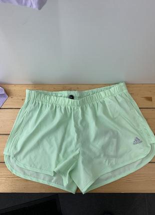 Легкі шорти adidas оригінал