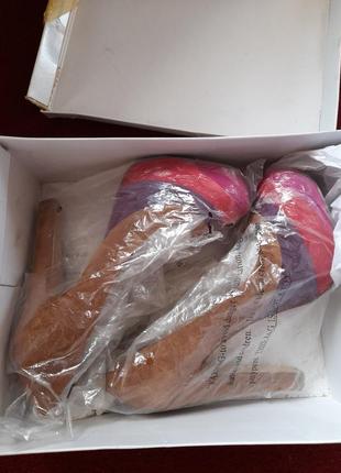 Брендові туфлі4 фото