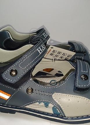 Кожаные босоножки b&g