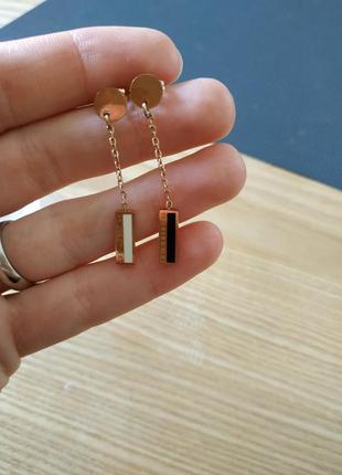 Стильные серьги сережки steel story