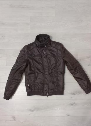 Куртка весняна