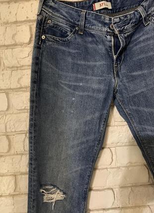 Джинси levi's