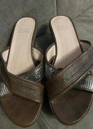 Шлёпанцы stuart weitzman