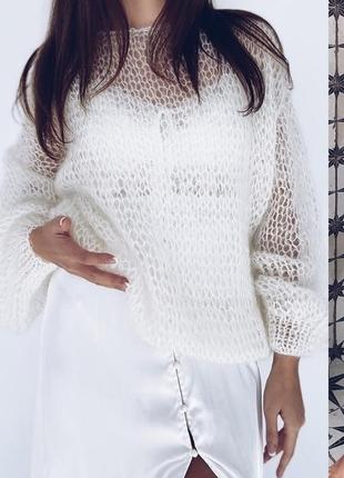 Воздушный, очень красивый мохерный свитер