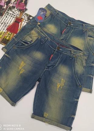 Тонкие джинсовые мужские шорты dsquared2 фото
