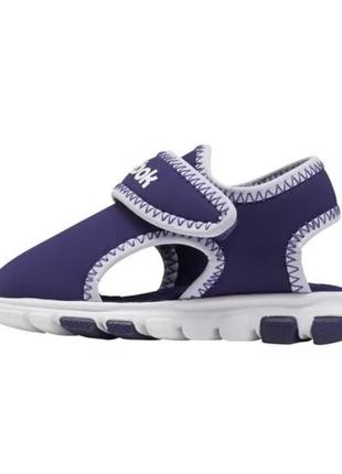 Легенькі босоніжки reebok 3