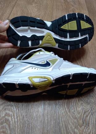 Nike кросівки 40р4 фото