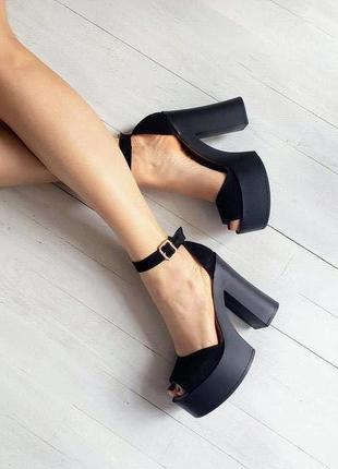Чорні туфлі, босоніжки р36-40 на високому каблуці платформі замшеві замша чорні босоніжки