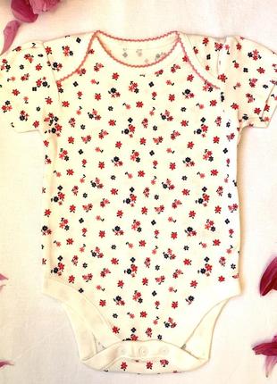 Очень красивый бодик💐от 𝙂𝙚𝙤𝙧𝙜𝙚 с коротким рукавом🥰