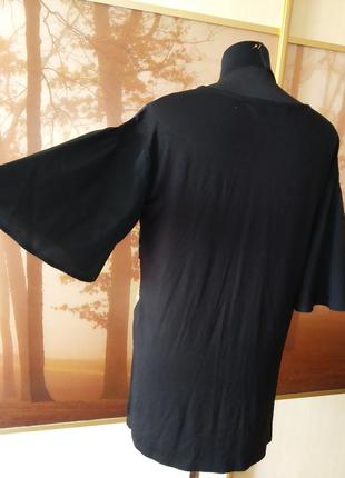 Шикарная блуза-туника с акцентными рукавами и вышивкой бисером7 фото