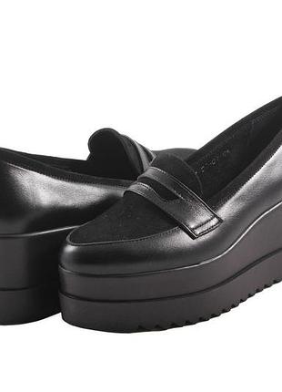 Туфли слипоны на платформе
