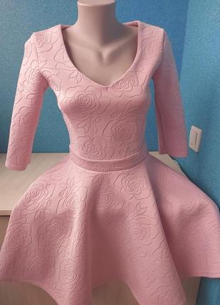 Стильное женское платье