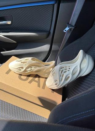 Тапки indoor yeezy foam runner sand тапочки