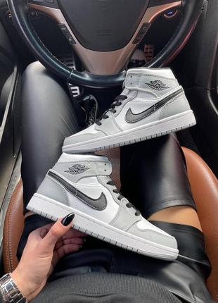 Кросівки air jordan 1 mid smoke grey кроссовки