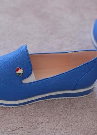 Женские туфли балетки ярко синие на низком ходу италия3 фото