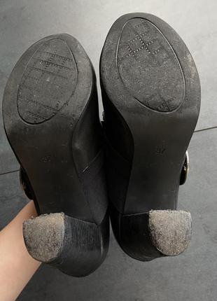 Закрытые чёрные туфли на устойчивом каблуке, 37 размер4 фото