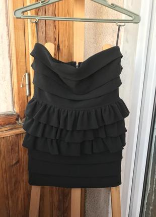 Коктейльне чорне плаття