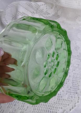 Урановое стекло! ваза конфетница стекло ссср советская клеймо винтаж зеленое художественное вазелиновое3 фото