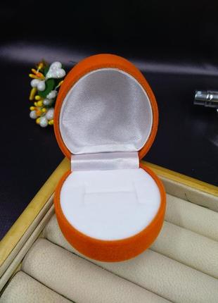 Ювелирная подарочная упаковка футляр коробочка для кольца сережек овал бархатная