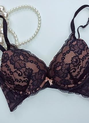 75с / 34с шикарный кружевной бюстгальтер пуш ап  hunkemoller