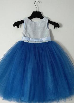 Нарядное праздничное пышное платье для девочки 3-4 лет1 фото