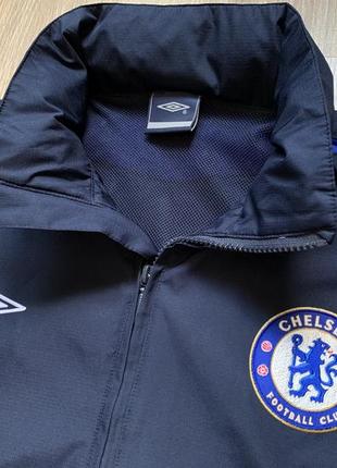 Чоловіча вітровка umbro chelsea fc4 фото