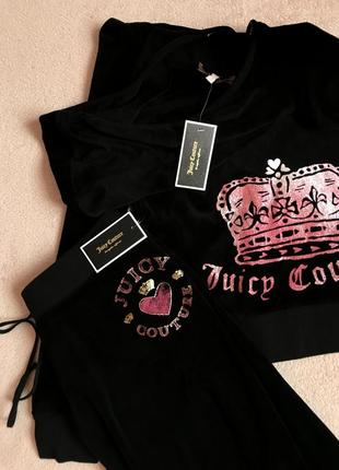 Костюм от juicy couture.