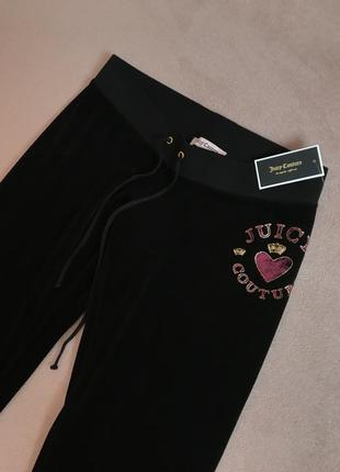 Костюм от juicy couture.