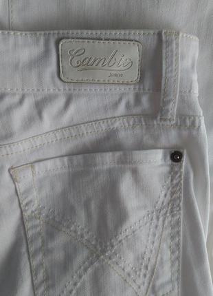 Літній сейл! ідеальні білі джинси cambio4 фото