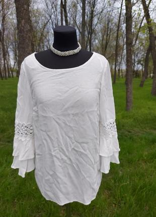 Блуза с вискозы с красивым рукавом