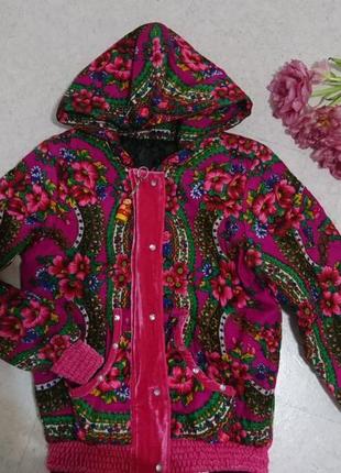 Куртка с цветочным принтом малиновая3 фото