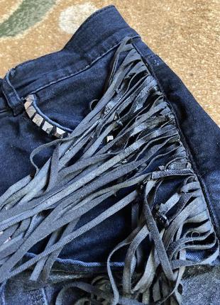Короткі джинсові шорти з бахромою по боках7 фото