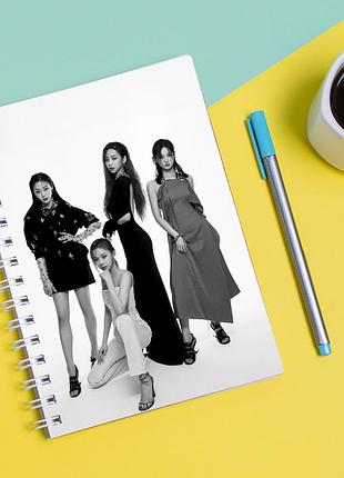 Скетчбук (sketchbook) для рисования с принтом "aespa"