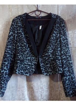 Стильный укороченный пиджак / жакет / блейзер от бренда fb sister, xl / 48-50